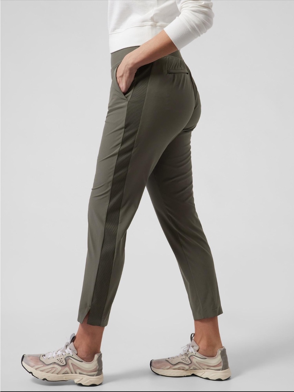 Athleta Brooklyn Ankle Pants Olive Green Size 12